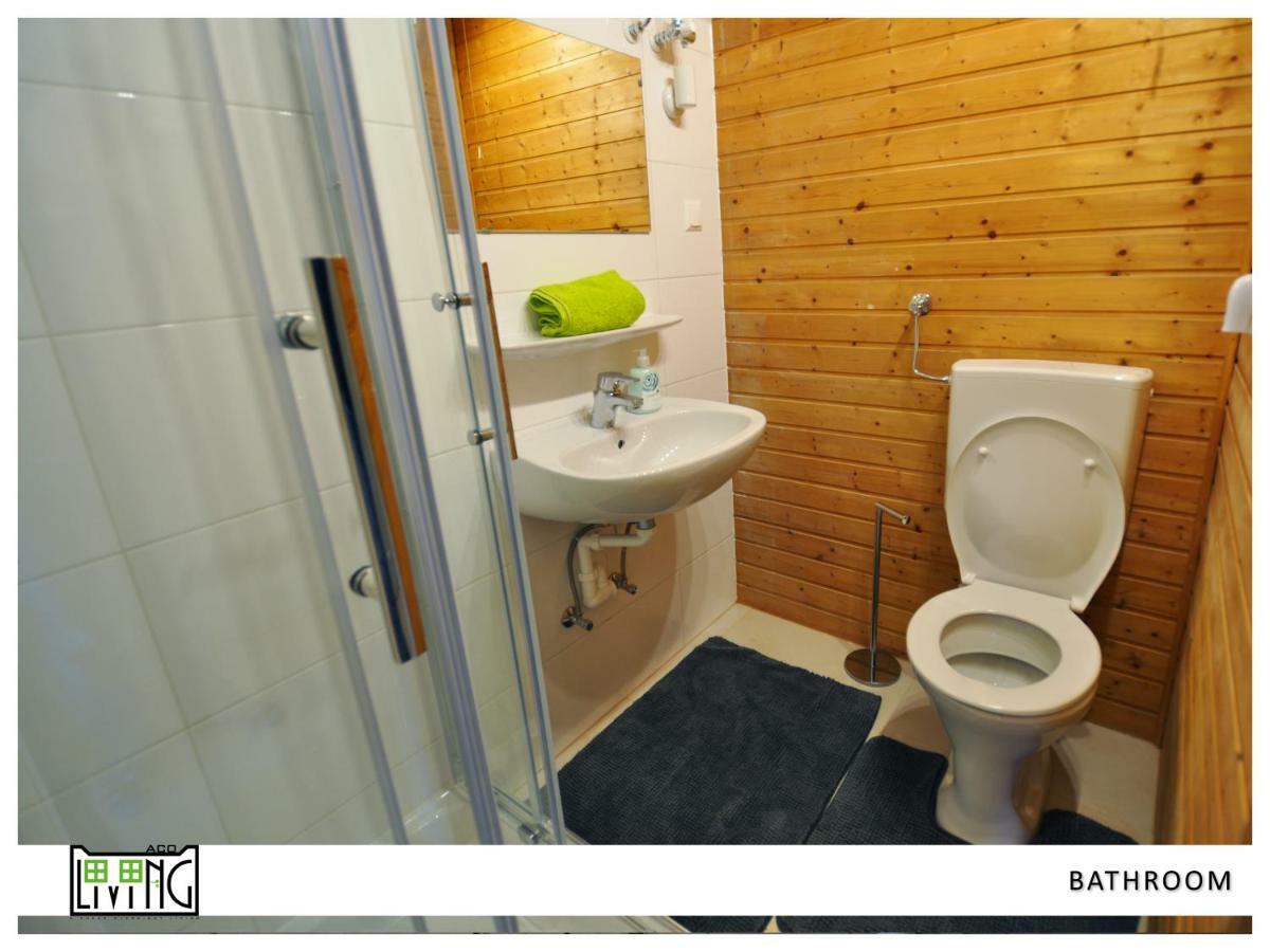 Aco Living - A Cheap Overnight Klagenfurt am Woerthersee Екстер'єр фото